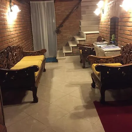 House Del Pozzo