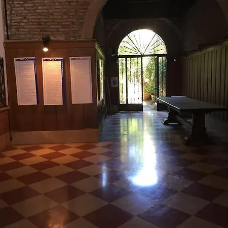 House Del Pozzo